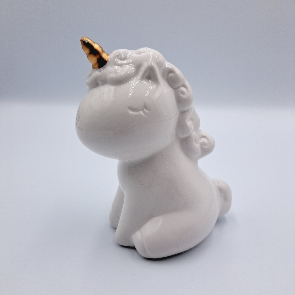Kawaii White and Gold Baby Unicorn Ceramic Bank
